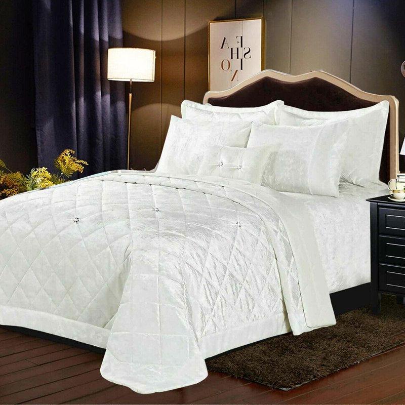Stodghill Velvet Solid Colour Bedspread, King, Silver