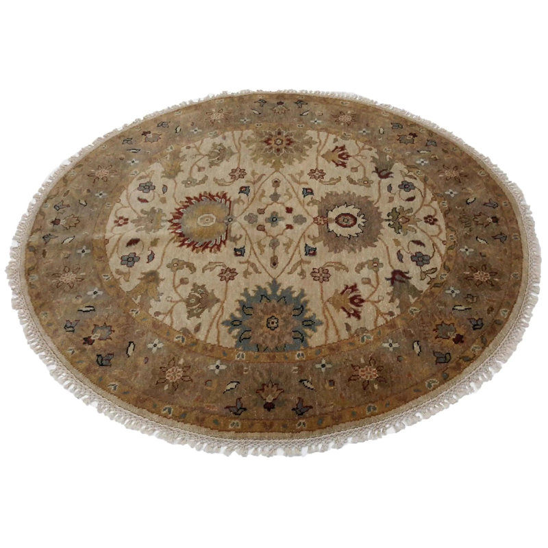 Tapis oriental en laine / coton beige fait à la main 4 pi 10 po Katona