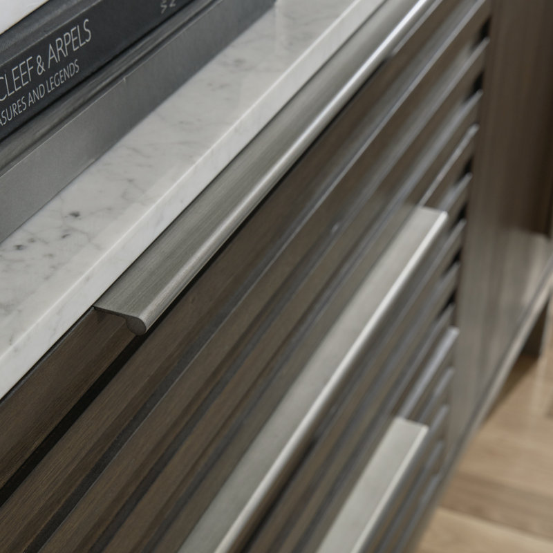 Kressley Dresser