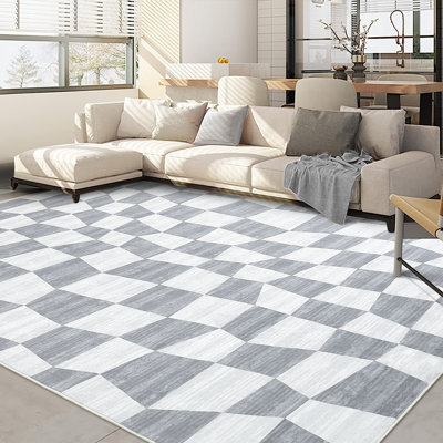 Orianne Washable Geometric Indoor Rug