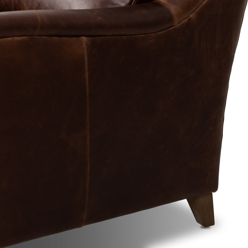 Lynne Sofa, Raleigh Cigar