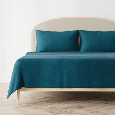 Asperitas Jacquard Coverlet