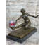 Sculpture en bronze signée Jean Patoue