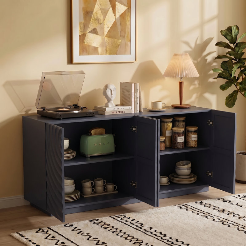 Meuble télé moderne et console multimédia avec armoire de rangement à 4 portes, portes texturées 3D et tablettes réglables