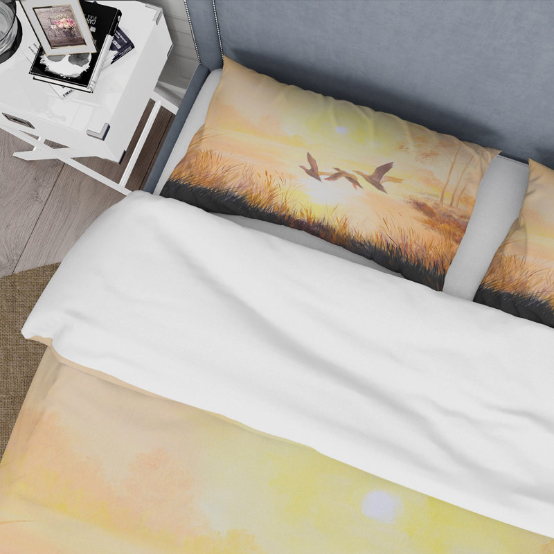 Three Cranes Flying Through Sunset - Ensemble de housse de couette traditionnel - Polyester en microfibre