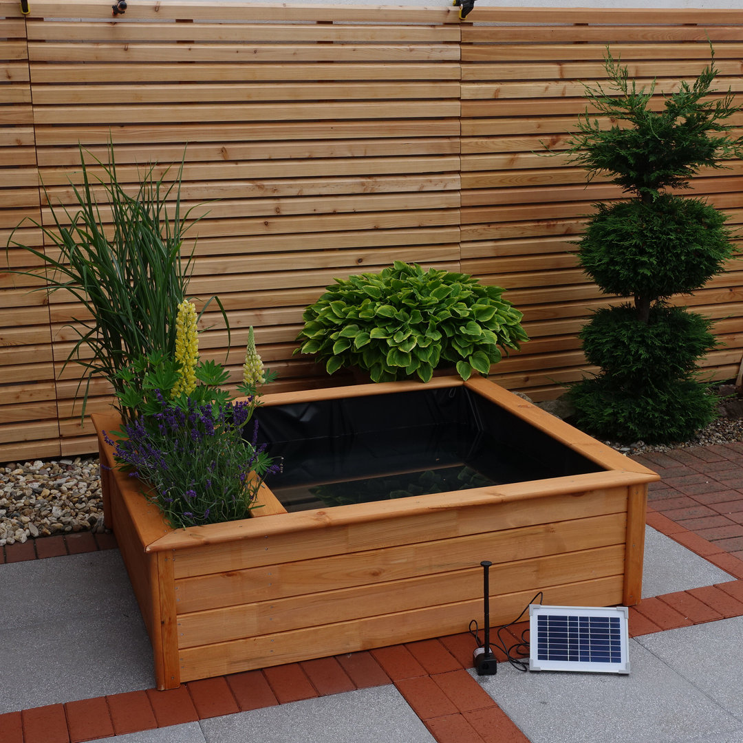 Solarbetriebener Brunnen Eterra aus Holz