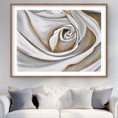 White Rose Closeup - Floral Livingroom Framed Print Decor