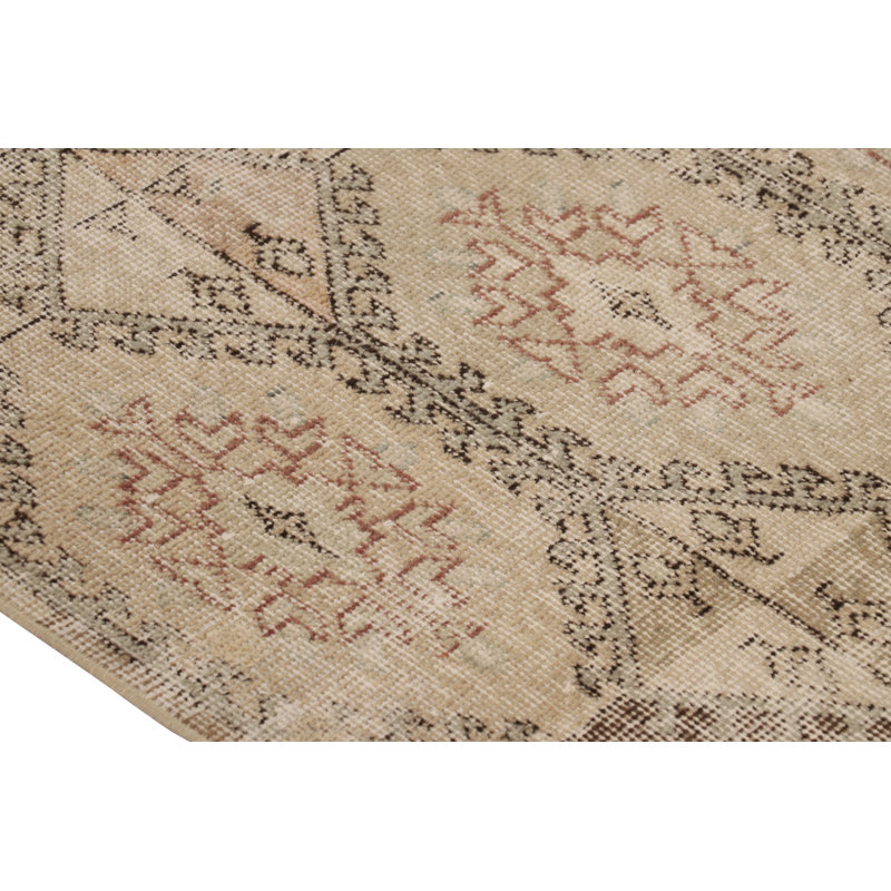 Vintage Turkish Runner, Beige-Brown With All-Over Floral Medallion – Rug & Kilim