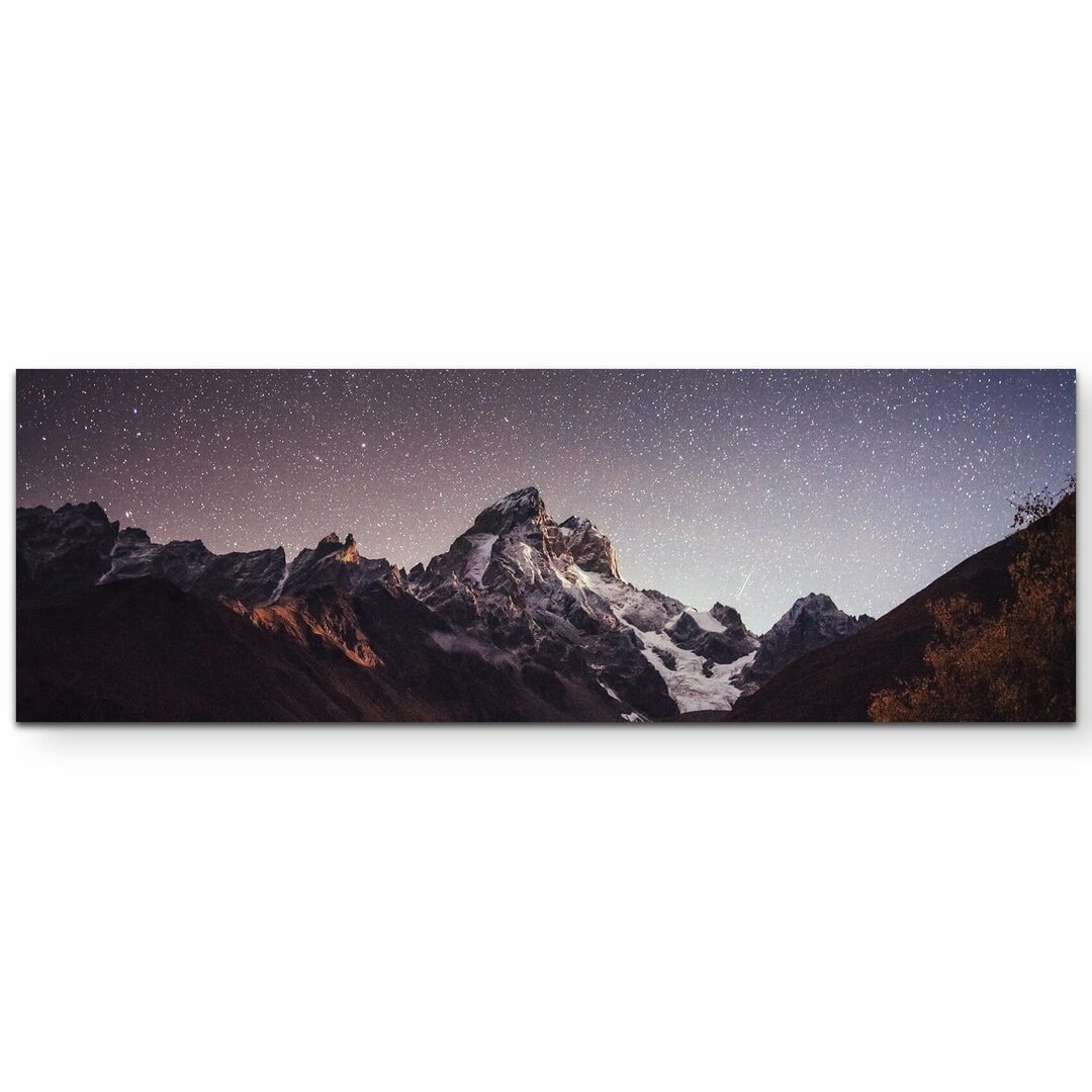 Leinwandbild Sternenhimmel über Mount Ushba Meyer