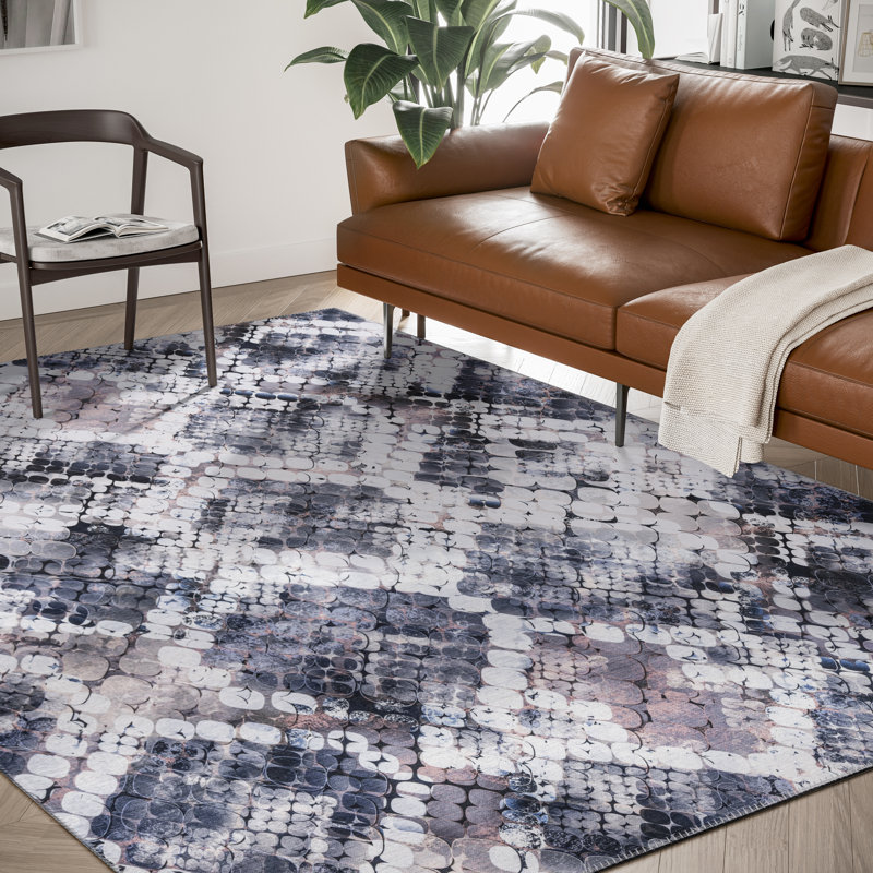 Tapis noir / gris / ivoire à imprimé animal, Rectangle 5 pi 3 po x 7 pi 6 po