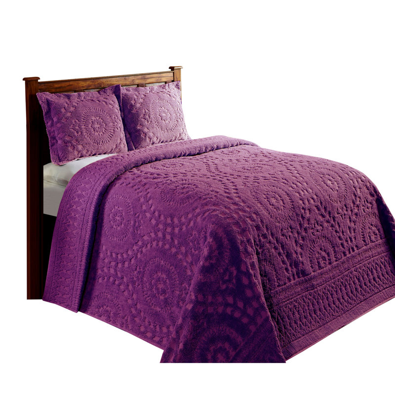 Rio Collection 100% Cotton Chenille Full/Double Bedspread Set, Traditional Bedding with Tufted Medallion Coverlet & Matching Shams, OEKO-TEX Certified, Soft, Breathable, Machine Washable, All-Season, Plum