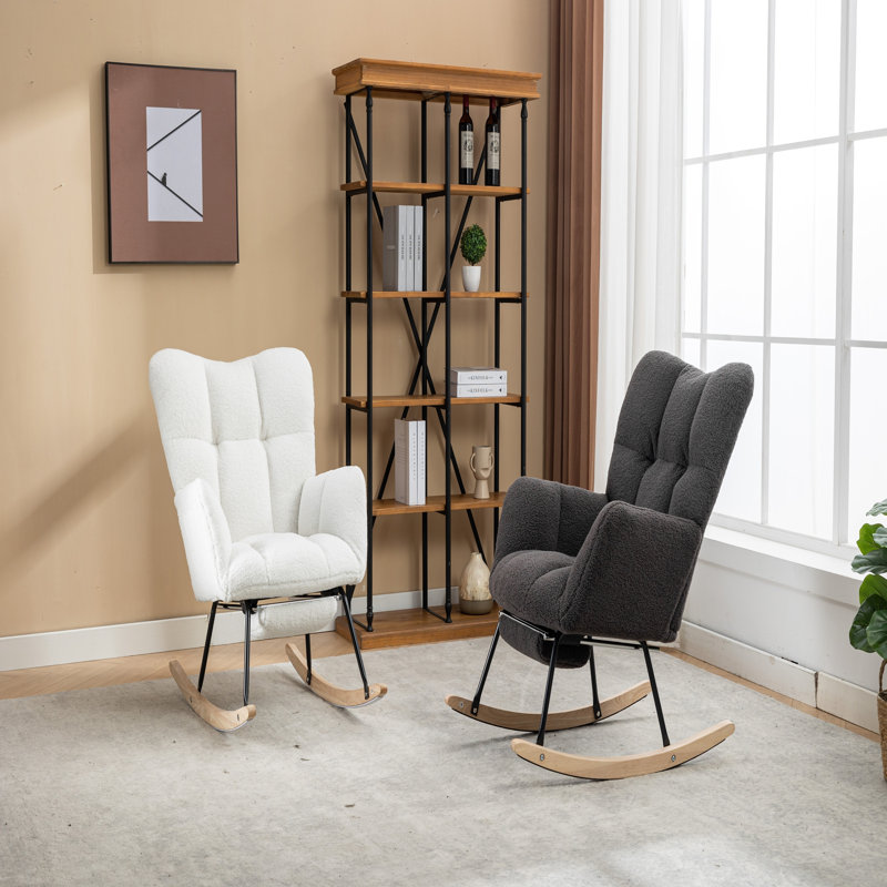 Chaise berçante en tissu avec repose-pieds Teddy, Ivoire ivoire