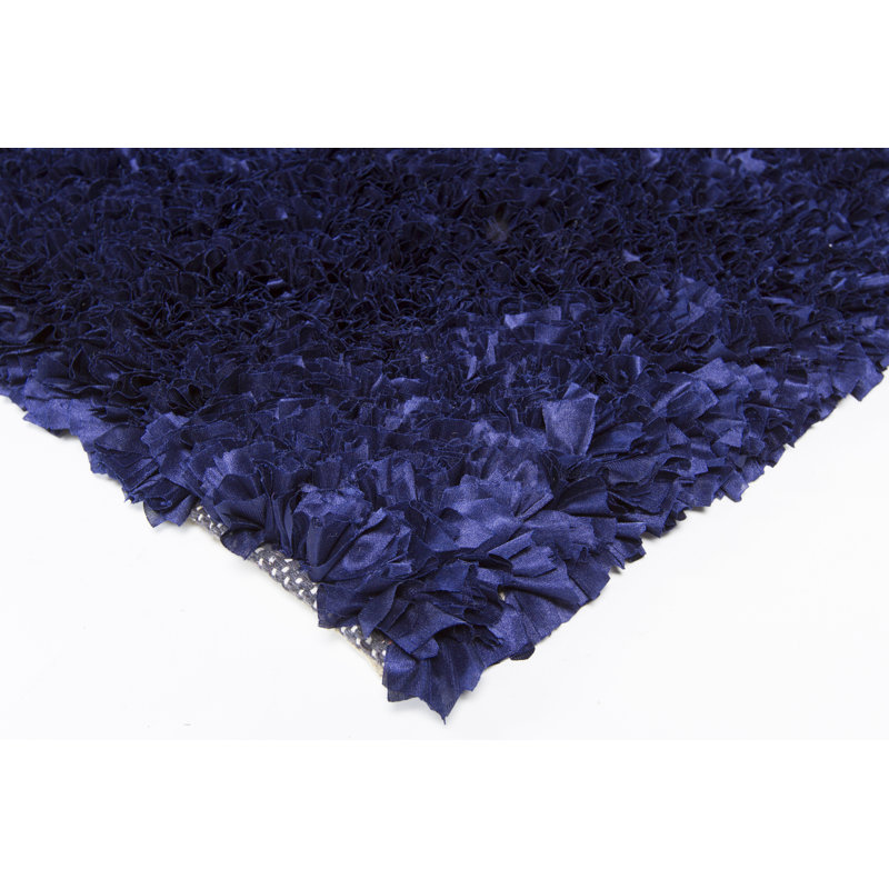 Tapis bleu marine en laine à poils longs Arrisson, 3 pi 6 po x 5 pi 6 po