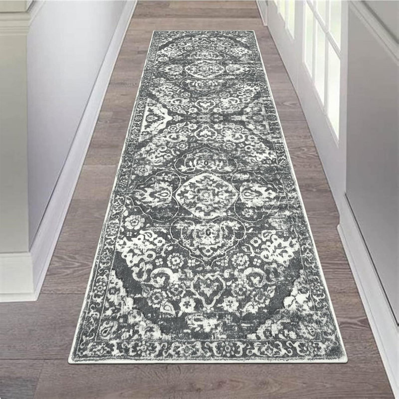 Deryan Oriental Indoor Rug