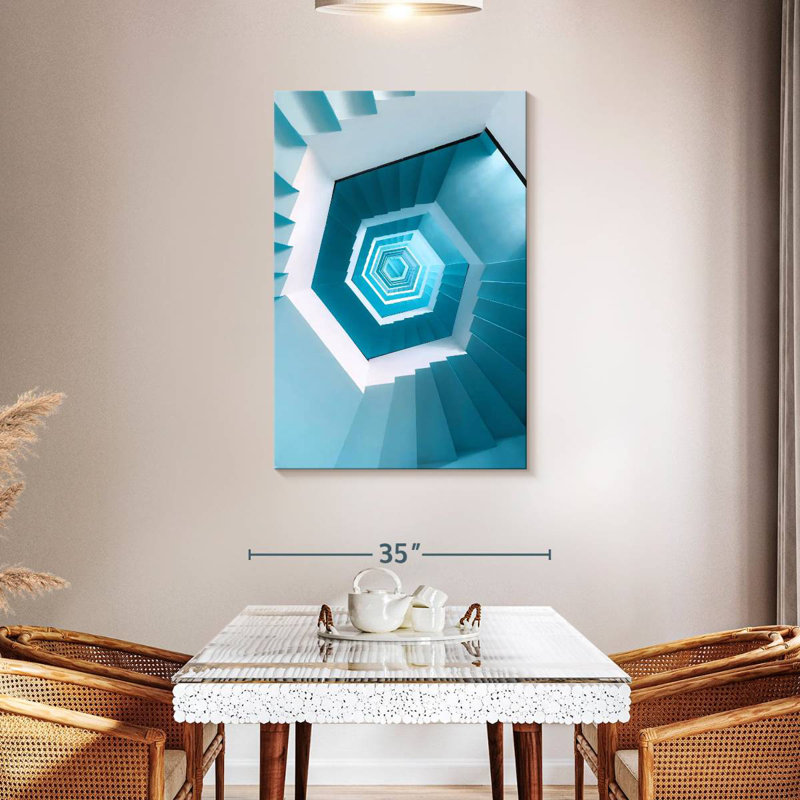 Lilie Hexagon Staircase, 24" H x 16" W