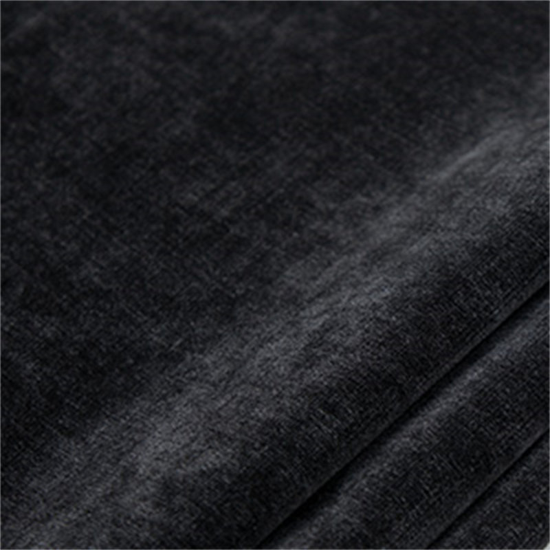 Repose-pieds Libaan, Chenille noire