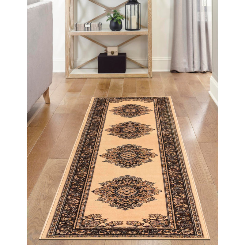 Tapis oriental noir Balthrop, Beige, Runner 2'11" x 16'5"