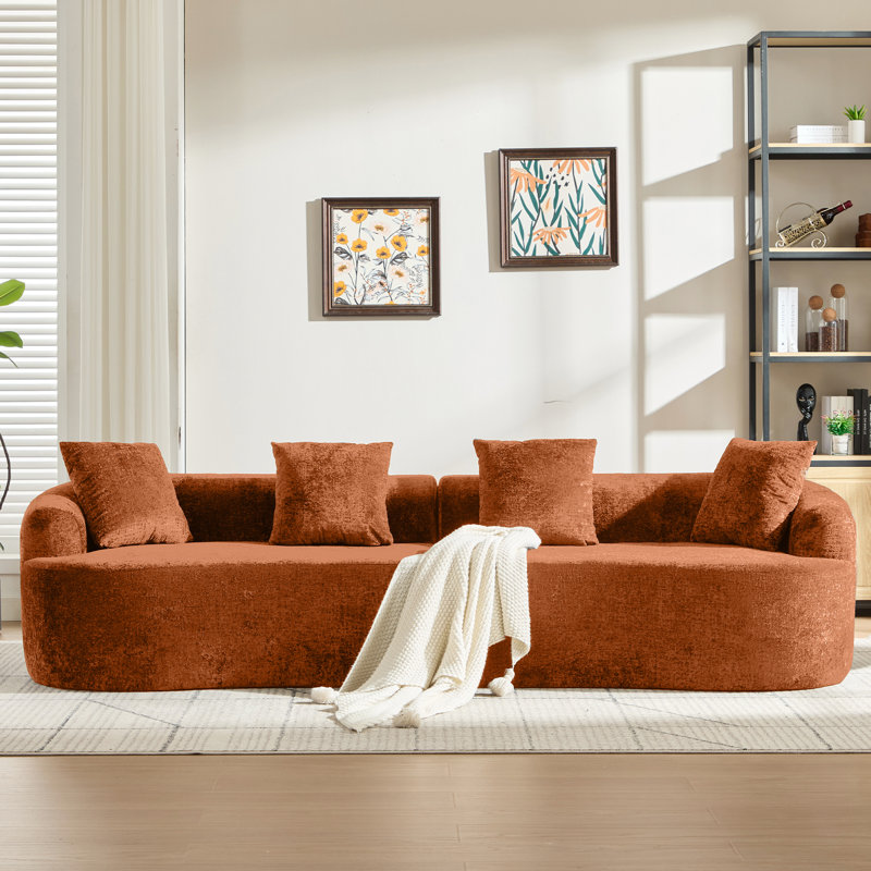 Canapé incurvé en chenille orange avec 3 coussins, assise profonde et confortable idéale pour les petits appartements, aucun assemblage requis, rembourrage en mousse à mémoire de forme, parfait pour le salon, et convient aux animaux de compagnie.