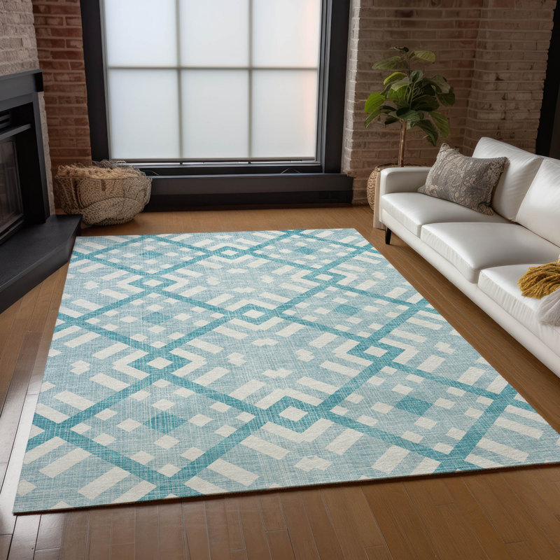 Loreen Indoor/Outdoor Area Rug with Non-Slip Backing, Rectangle 3' x 5'