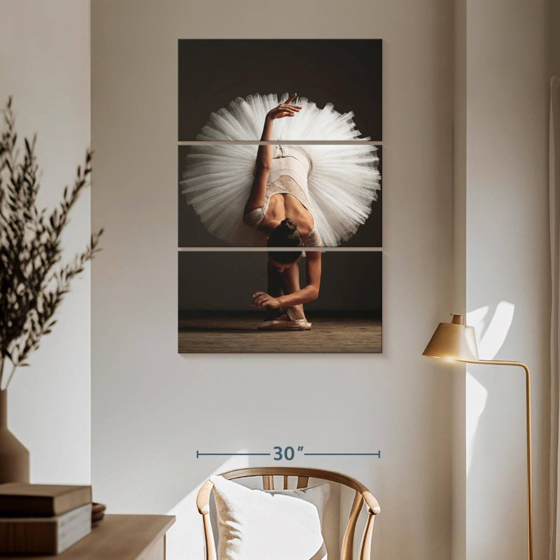 Danseur de ballet Enn Posed, H 65 po x l 42 po