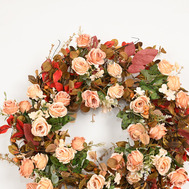 Couronne de fleurs artificielle 24 po avec feuillage d'automne et feuillage d'automne