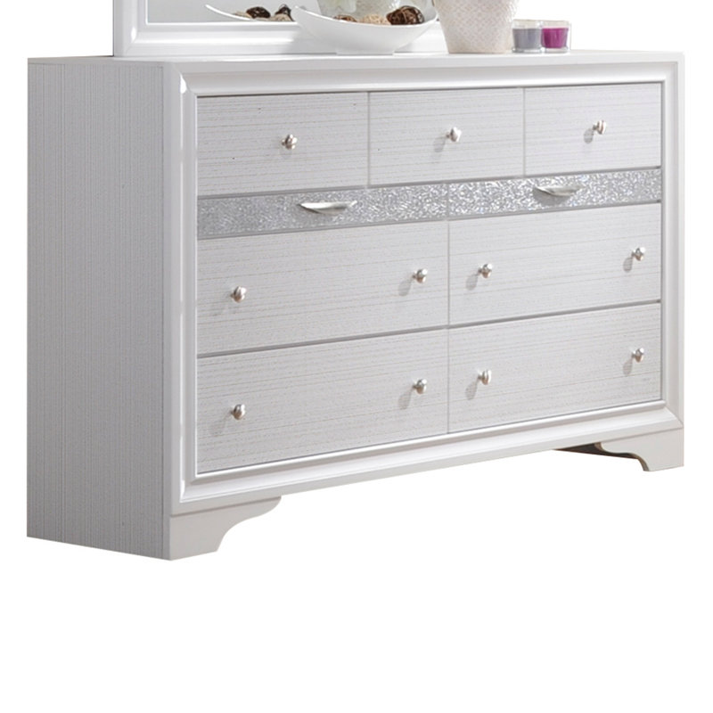 Commode blanche à 9 tiroirs Ashtyn
