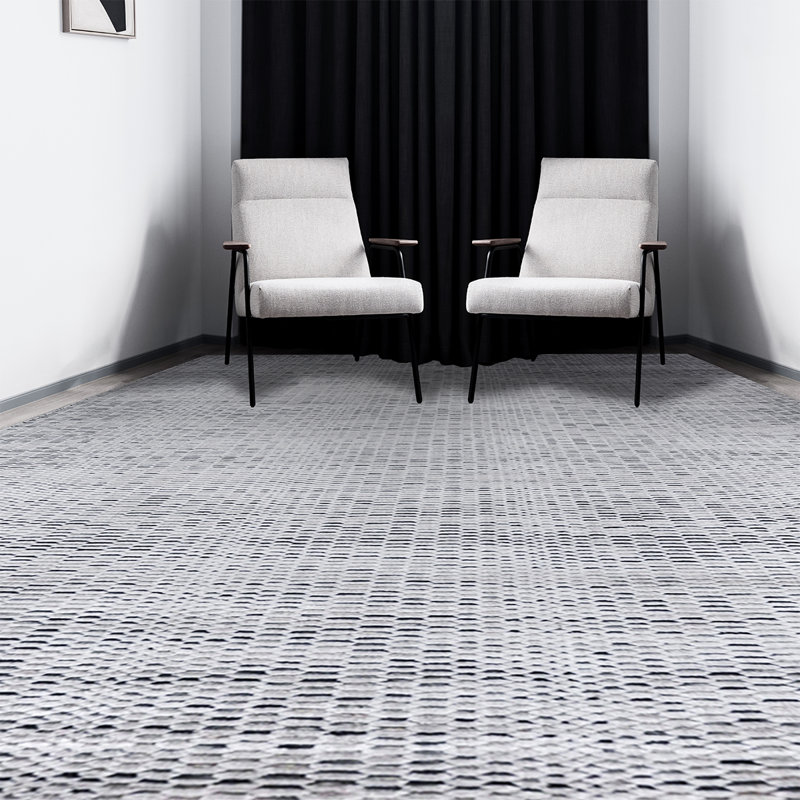 Hand-Knotted High-Quality Silver and Gray Area Rug, Rectangle 6' x 9'