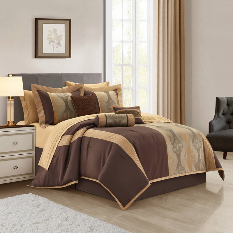 Ensemble d'édredon en microfibre 15 pièces Kath, Brun, Très grand édredon + 14 pièces supplémentaires
