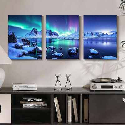 Tableau mural en toile à 3 panneaux, Aurores boréales, lac de montagne