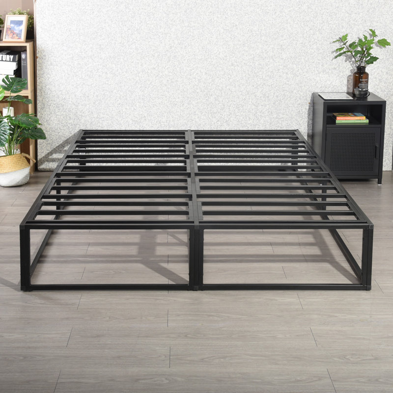Laurent Metal Bed, 135 x 190cm, Black