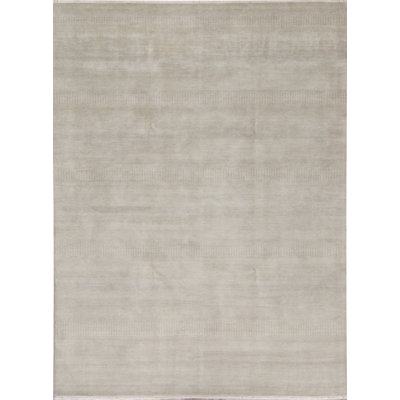Area Rug in Light Green/Beige