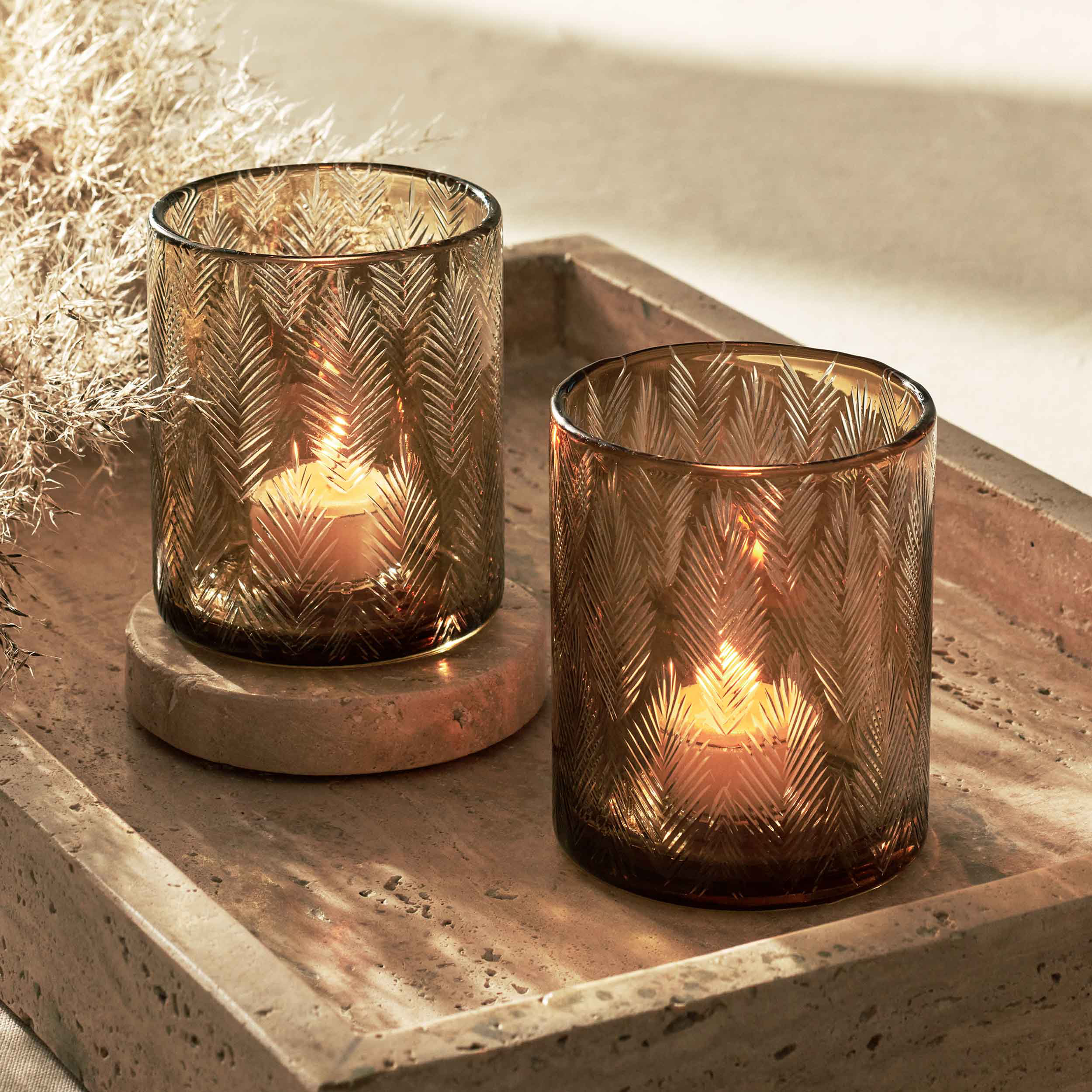 CosmoLiving by Cosmopolitan 3 Candle Glass Lantern Candle Holder in the  Candle Holders department at