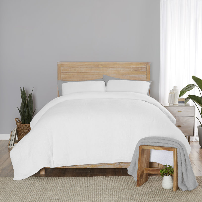 Vue Elements Larking Solid Seersucker 3 Piece 100% Cotton Duvet Set , Full/Double 1 Duvet cover + 2 pillow shams