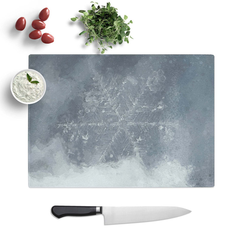Tempered Glass a Snowflake Chopping Board, 28.5 cm W x 20 cm L