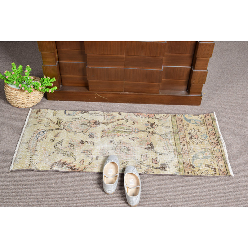 Tapis de porte turc rétro tissé à la main dans des tons pastel doux avec un élégant motif floral