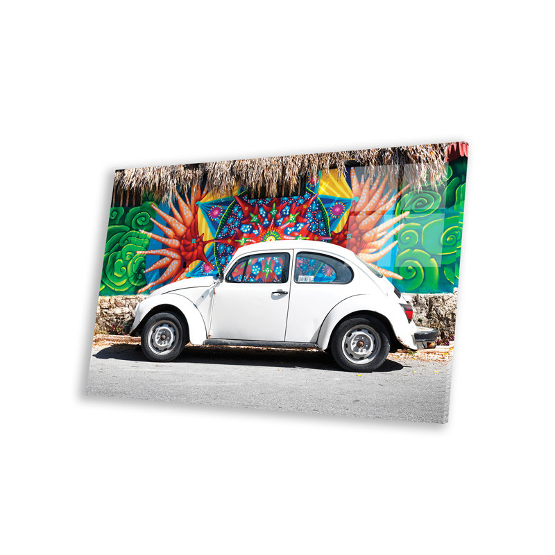«White Beetle Car» à Cancun sur plastique / acrylique par Philippe Hugonnard