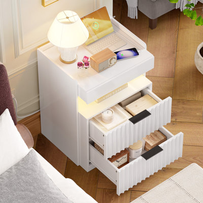 3 Pieces Bedroom Set, 1 Canopy Bed With 2 Night Stands