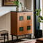Armoire d'appoint élégante en bois rétro