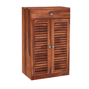Lucas Cabinet