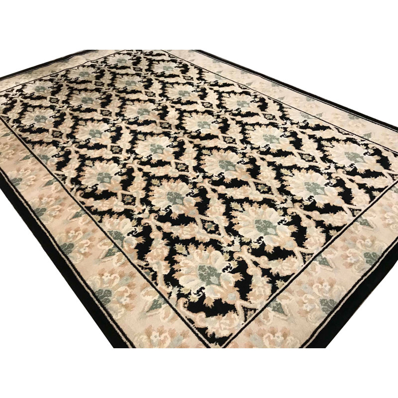 Hand-Knotted High-Quality Ivory Area Rug