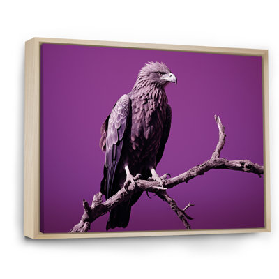 Aigle mauve avec grâce au domaine de branche I