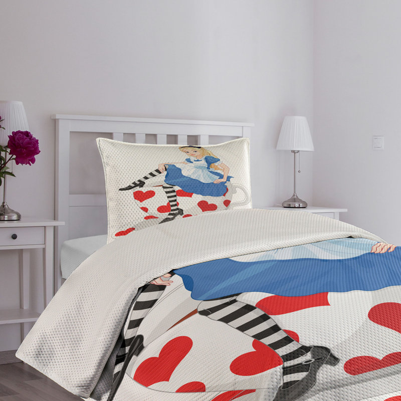 Polyester Coverlet, Queen Bedspread + 2 Shams