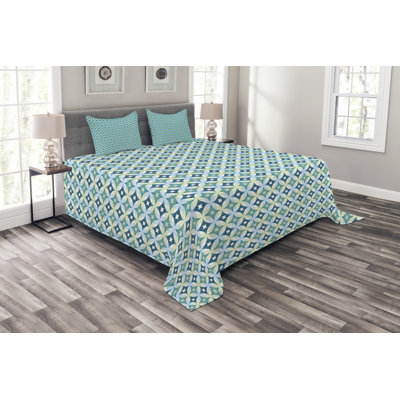 East Urban Home Afsa Geometric Shapes Bedspread with Pillow Shams