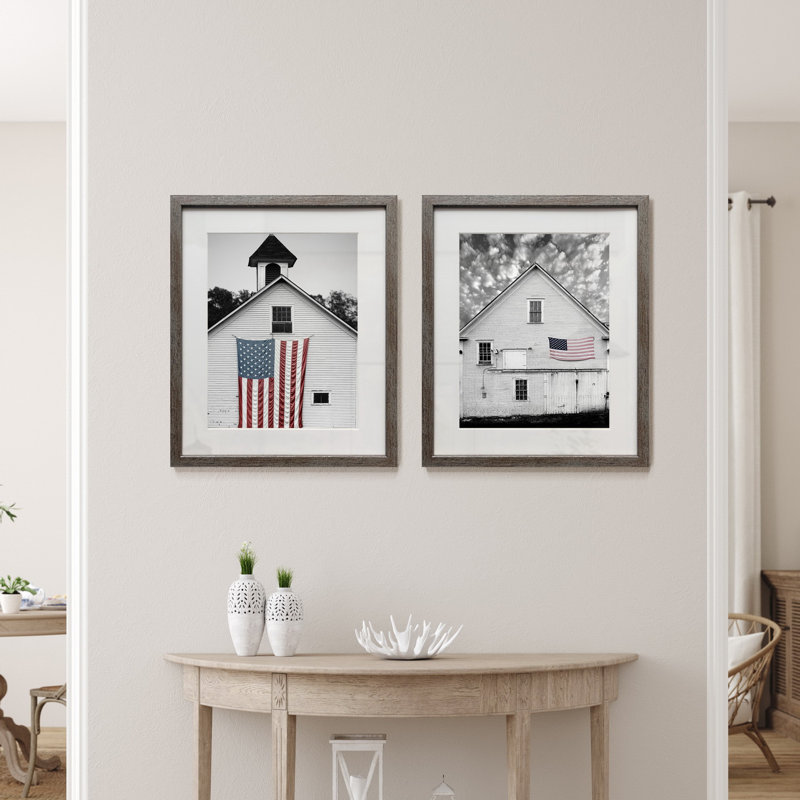«Flags of Our Farmers XVII», ensemble de 2 reproductions de photos sur papier encadrées