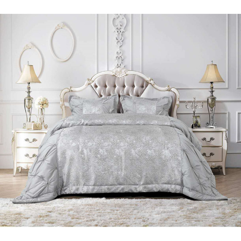 Syble Polyester Floral Bedspread, 250 x 250 cm, Silver