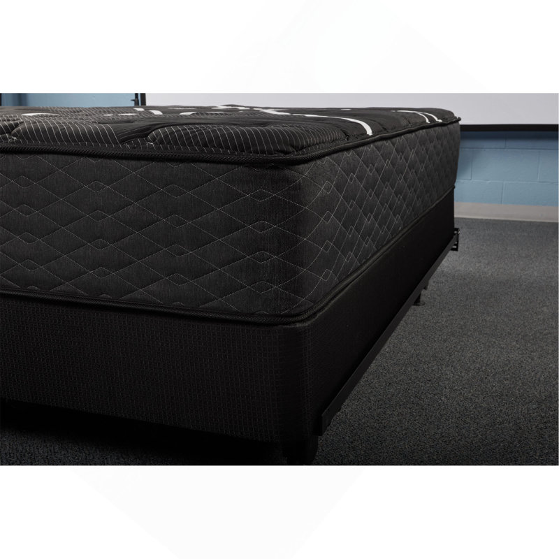 Restonic Comfortcare Hybrid Heartland Plush, Queen, 12", Queen