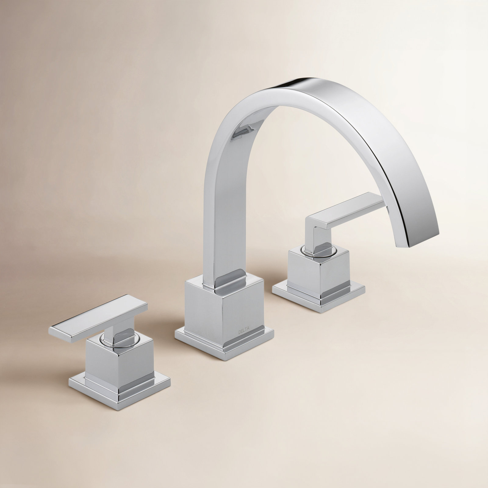 Vero Deck-Mounted Roman Tub Faucet, Chrome