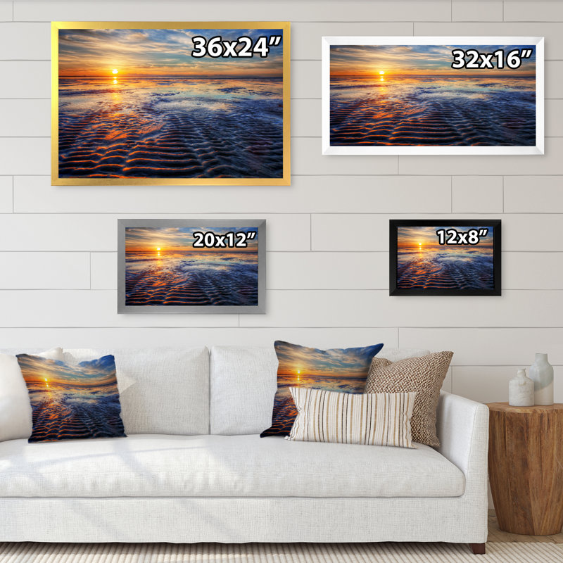 Coucher de soleil sur un beau ciel, Impression noire sur toile encadrée, H 8 po x l 12 po x P 1 po