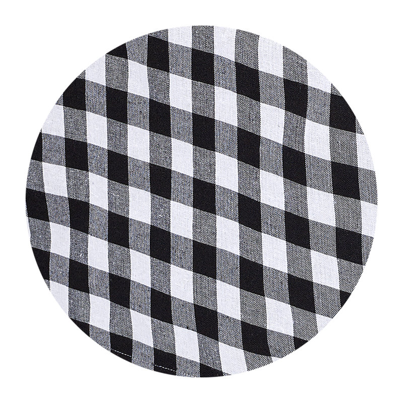 Andreas Gingham 100% Cotton Square/Oval Tablecloth, 60" W x 104" L, Black