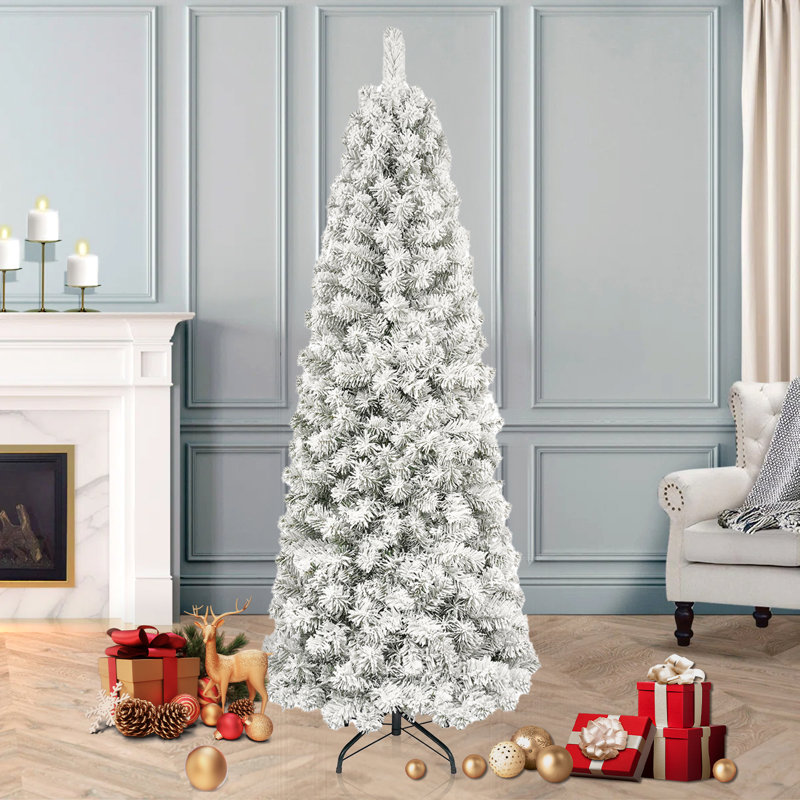 Arbre de Noël artificiel mince 6 pi avec 200 lumières DEL multicolores préinstallées